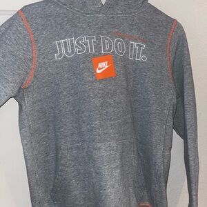 Nike Men’s Gray Hoodie